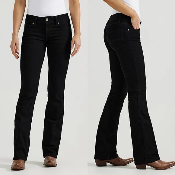 Wrangler Women’s Bootcut Black Jeans Sz 6/28 - Picture 1 of 13